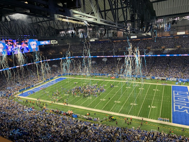Lions earn first playoff win in 32 years, edging the Rams&nbsp;24-23