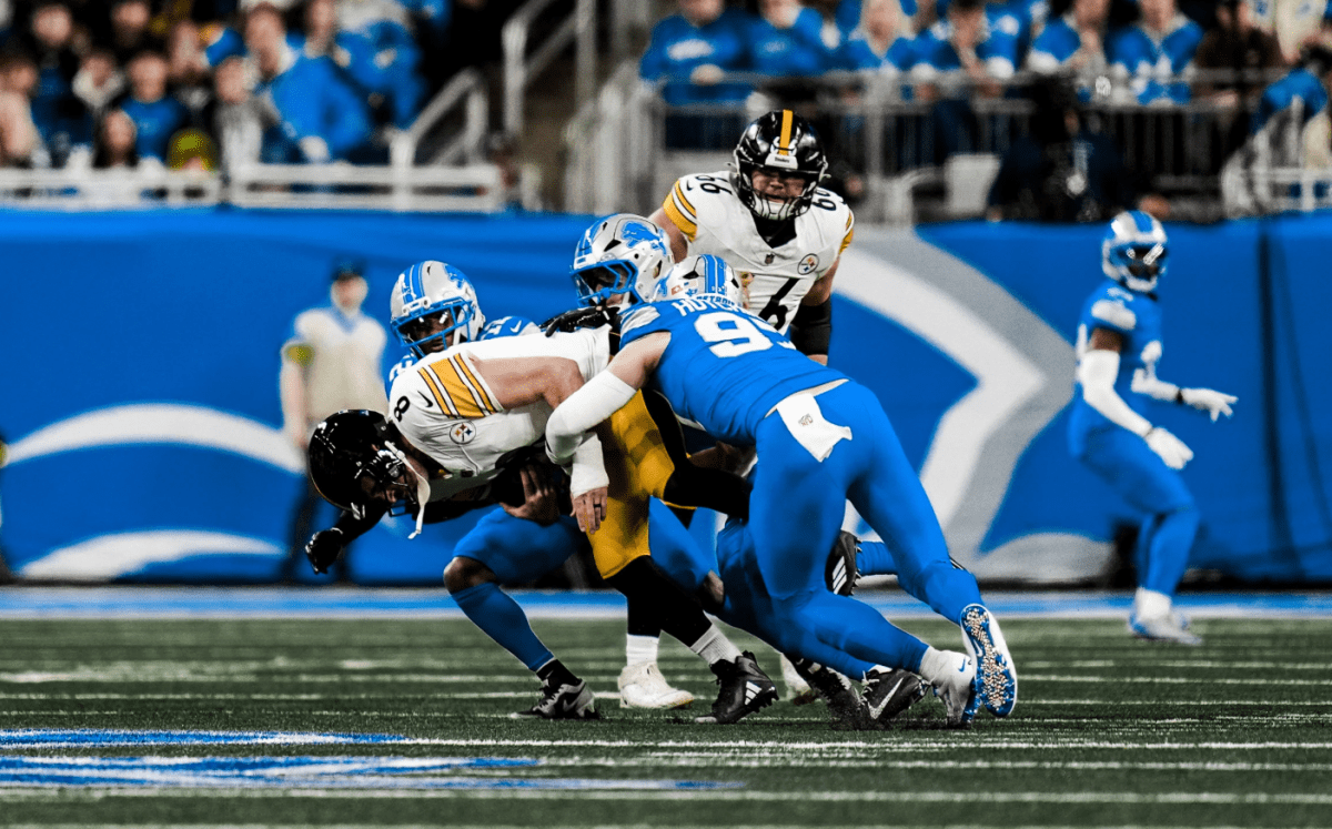 Detroit Lions Aidan Hutchinson sacks Aaron Rodgers